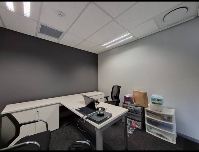474M² OFFICE TO LET IN ROSEBANK